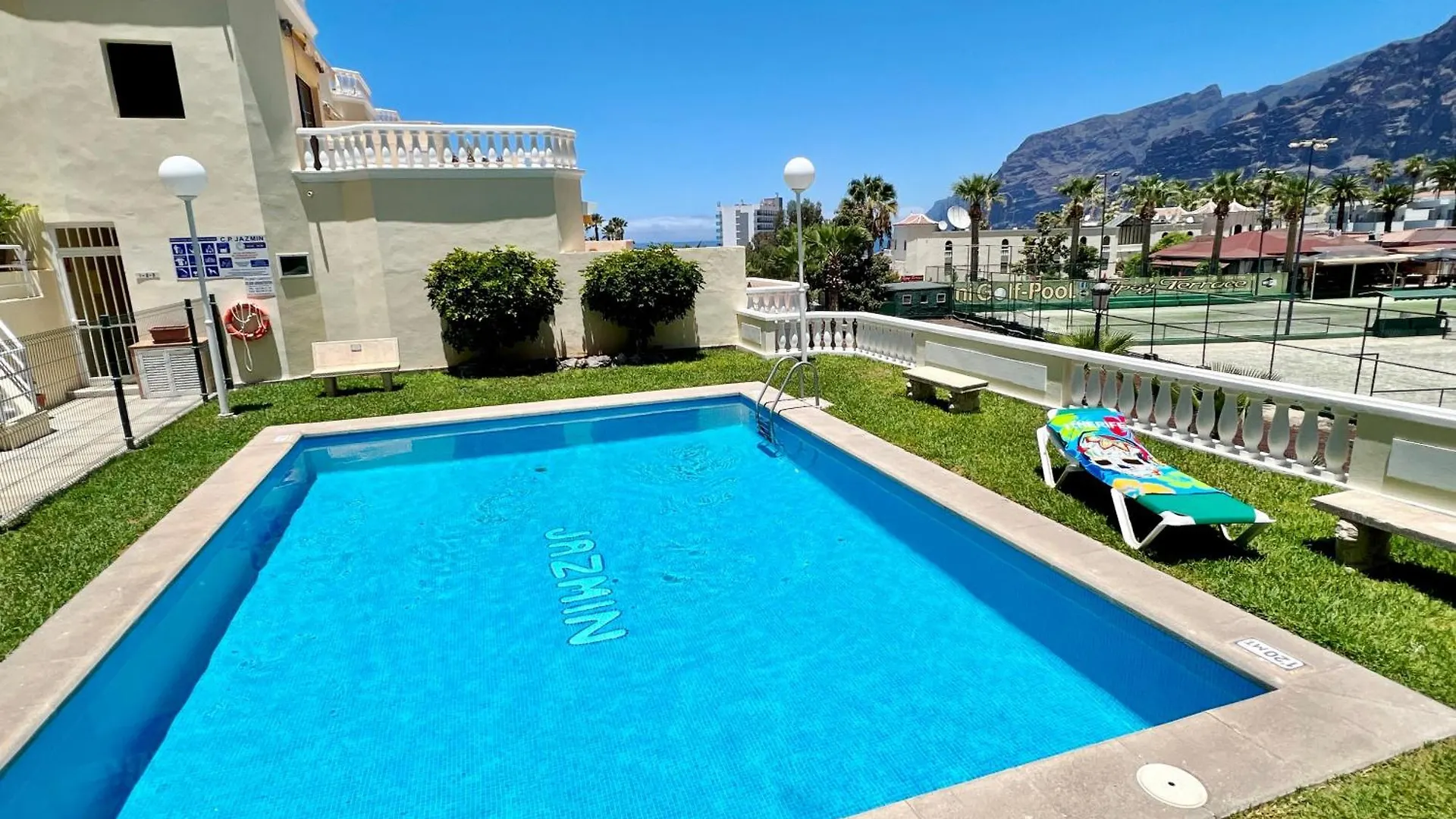 Green Paradise - Los Gigantes, Tenerife 푸에르토 데 산티아고